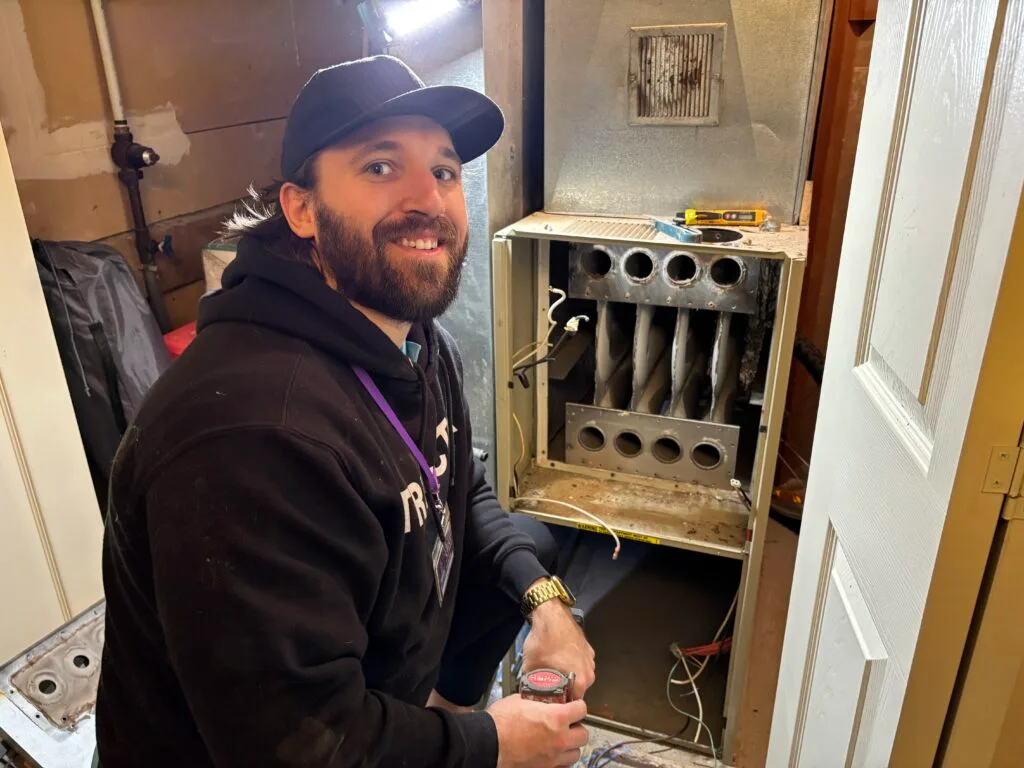 Furnace Repair and Installation Services in Vancouver, BC 3 IMG 0324