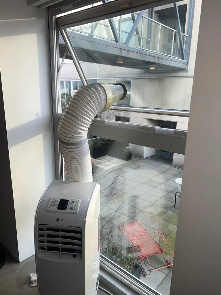 AC Repair Service Vancouver, BC 4 IMG 9681
